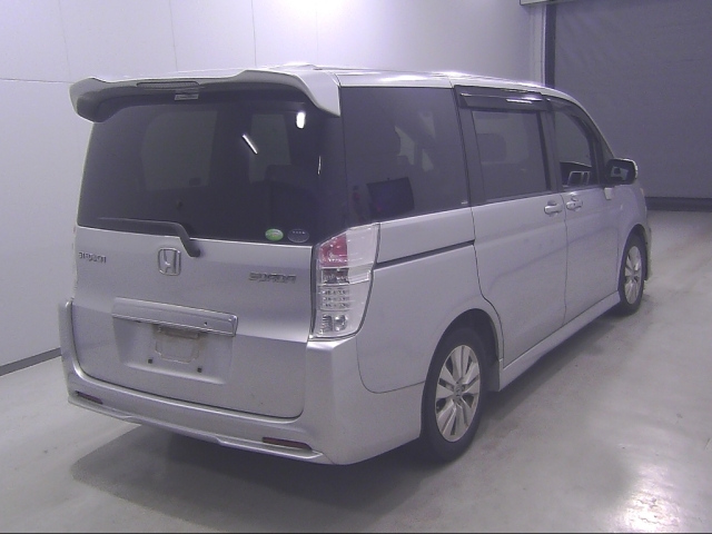 HONDA STEP WAGON 2010