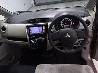 MITSUBISHI EK WAGON 2013