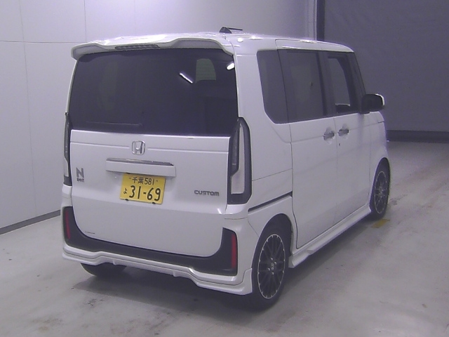 HONDA N BOX 2024