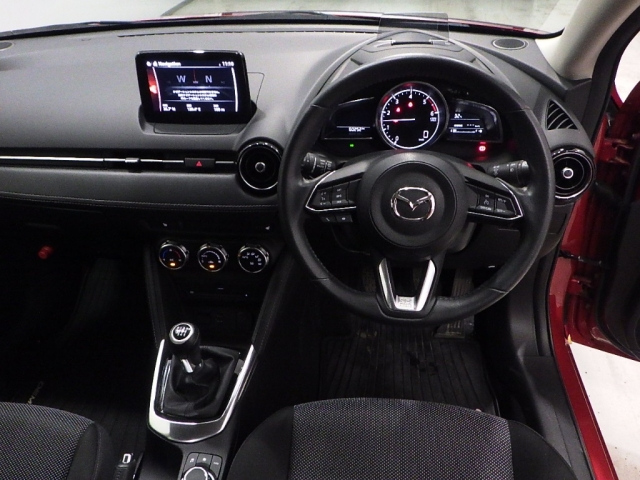 MAZDA DEMIO 2019