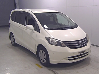HONDA FREED 2008