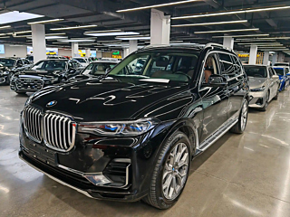BMW X7 2019