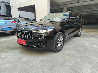 MASERATI LEVANTE 2016
