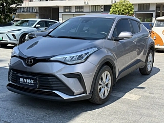 TOYOTA IZOA 2022
