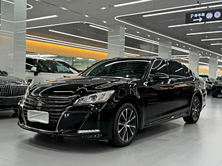 TOYOTA CROWN 2018