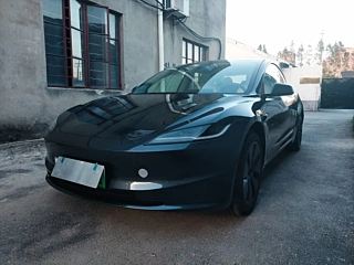 Заказать TESLA MODEL 3