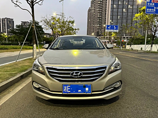 HYUNDAI MISTRA  2014