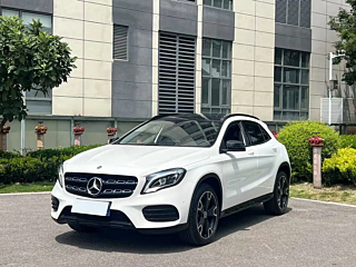 MERCEDES BENZ GLA
