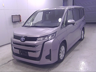 TOYOTA NOAH 2022