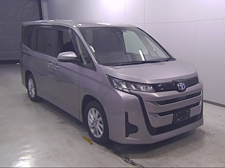 TOYOTA NOAH 2022