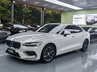 VOLVO S60  2021 YEAR T4  DELUXE EDITION 2021