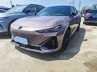 CHANGAN UNI-V  2022