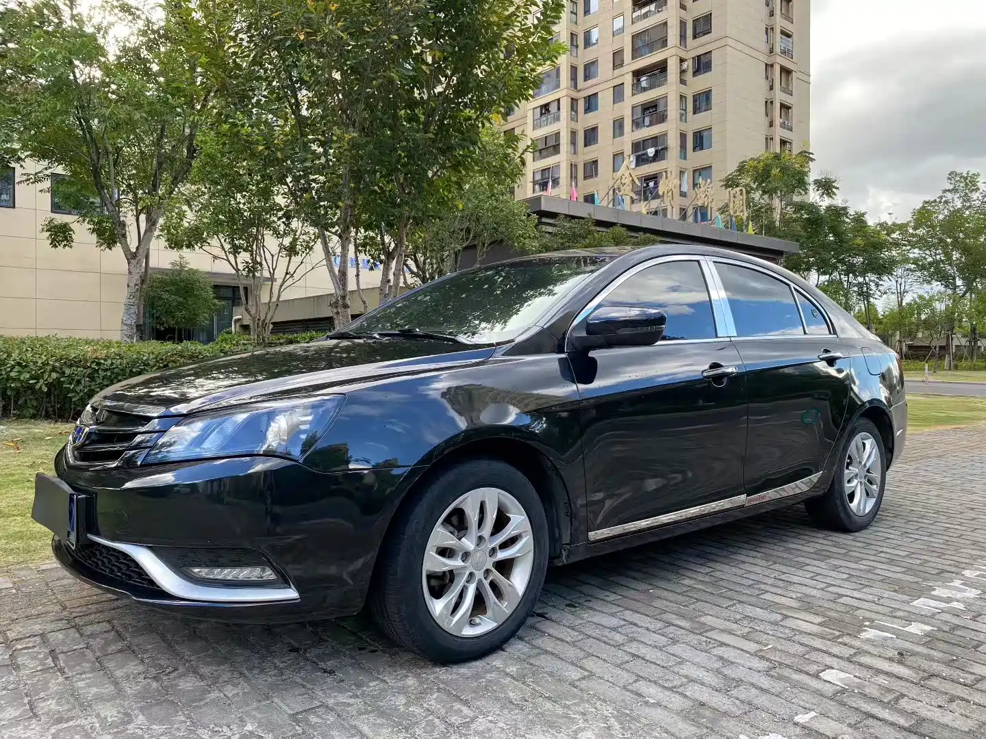 Аукционный лист GEELY AUTO EMGRAND 2016