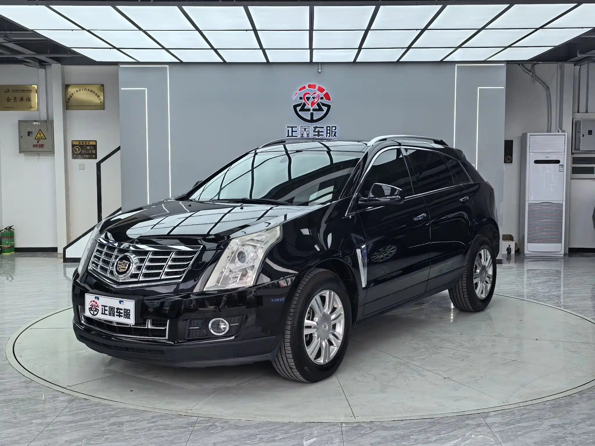 Аукционный лист CADILLAC SRX 2015
