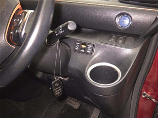 TOYOTA SIENTA 2021