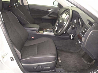 TOYOTA MARK X 2019