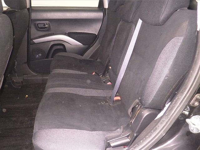 MITSUBISHI OUTLANDER 2008