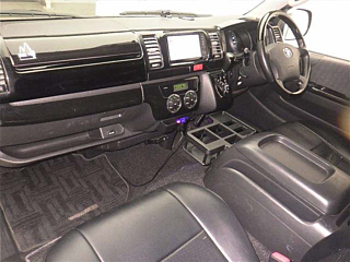 TOYOTA REGIUS ACE VAN 2011