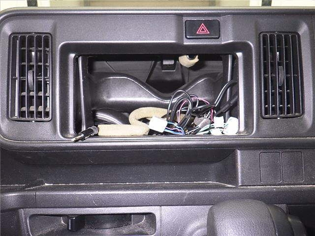 DAIHATSU HIJET VAN 2020