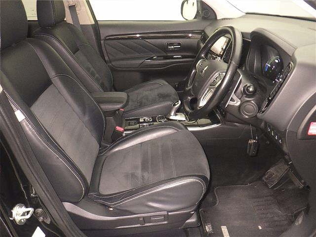 MITSUBISHI OUTLANDER PHEV 2018