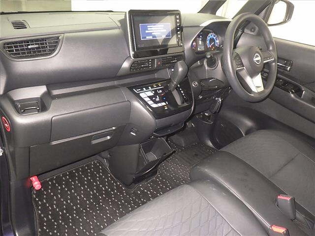 NISSAN ROOX 2023