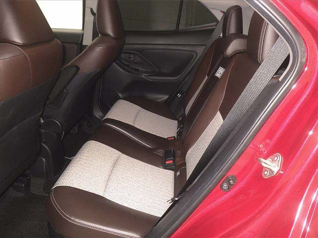 TOYOTA YARIS CROSS 2020