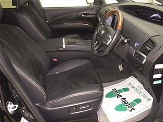 TOYOTA ESTIMA HYBRID 2016