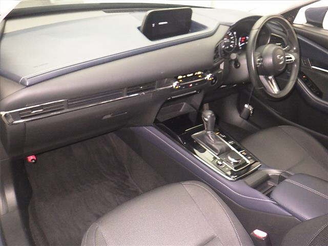 MAZDA CX-30 2020
