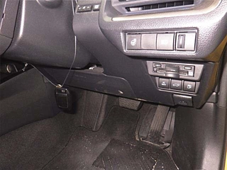 TOYOTA PRIUS 2023