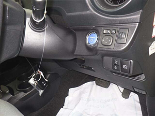 TOYOTA AQUA 2020