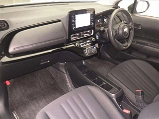 TOYOTA AQUA 2022