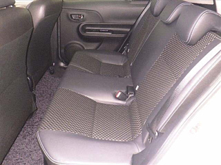 TOYOTA AQUA 2015