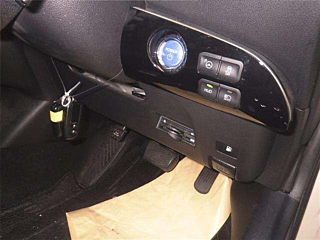 TOYOTA PRIUS 2016