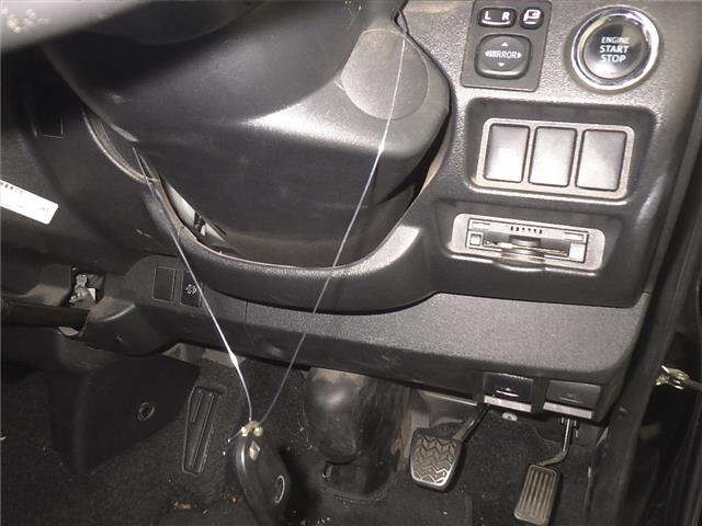 TOYOTA HIACE VAN 2019