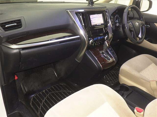 TOYOTA VELLFIRE 2016