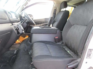NISSAN CARAVAN VAN 2024