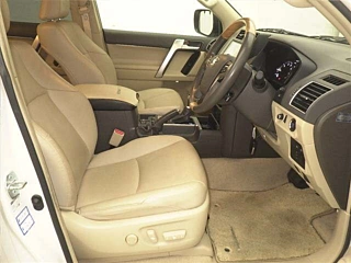 TOYOTA LAND CRUISER PRADO 2020