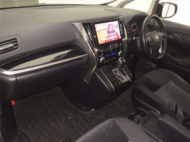 TOYOTA ALPHARD 2020