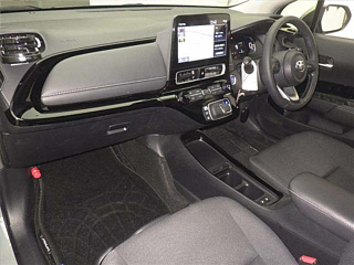 TOYOTA AQUA 2023