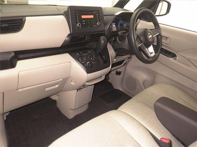 NISSAN ROOX 2021