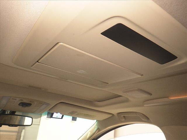 TOYOTA VELLFIRE 2014