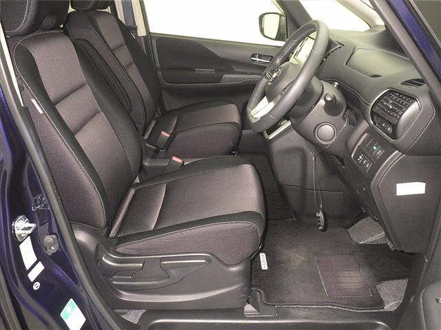 NISSAN SERENA 2017