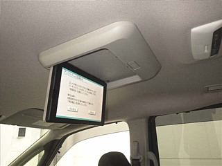 NISSAN SERENA 2017