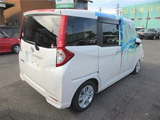 TOYOTA ROOMY 2023