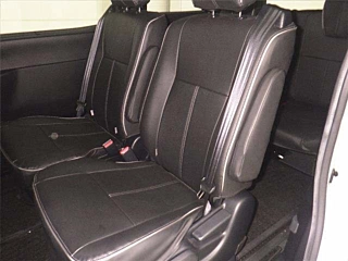 TOYOTA VOXY 2017
