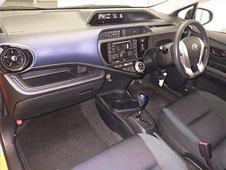 TOYOTA AQUA 2014