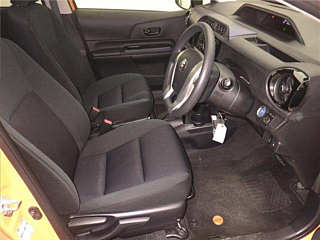 TOYOTA AQUA 2014