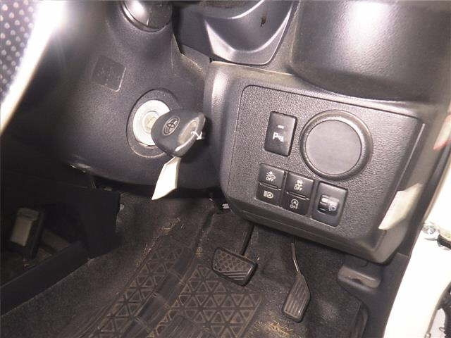 TOYOTA PIXIS EPOCH 2020