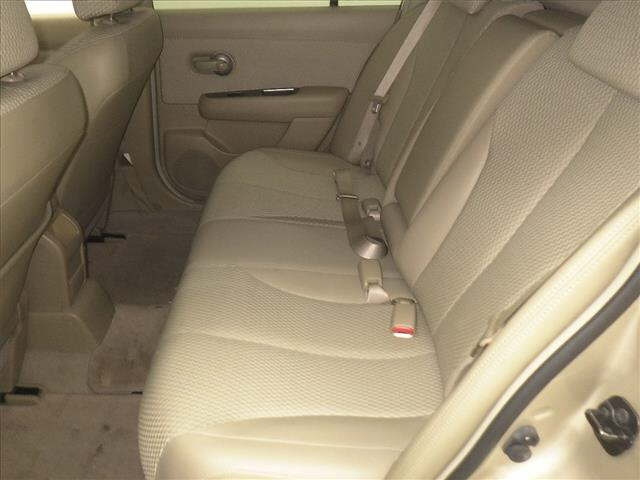 NISSAN TIIDA 2008