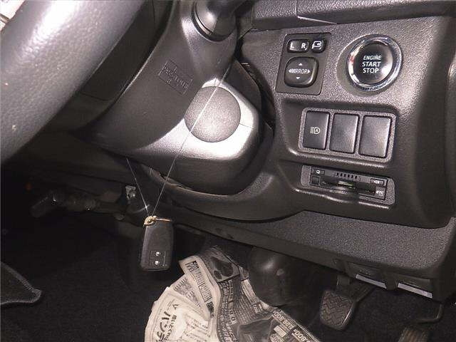 TOYOTA HIACE VAN 2021